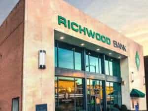 alt="front of richwood bank building"