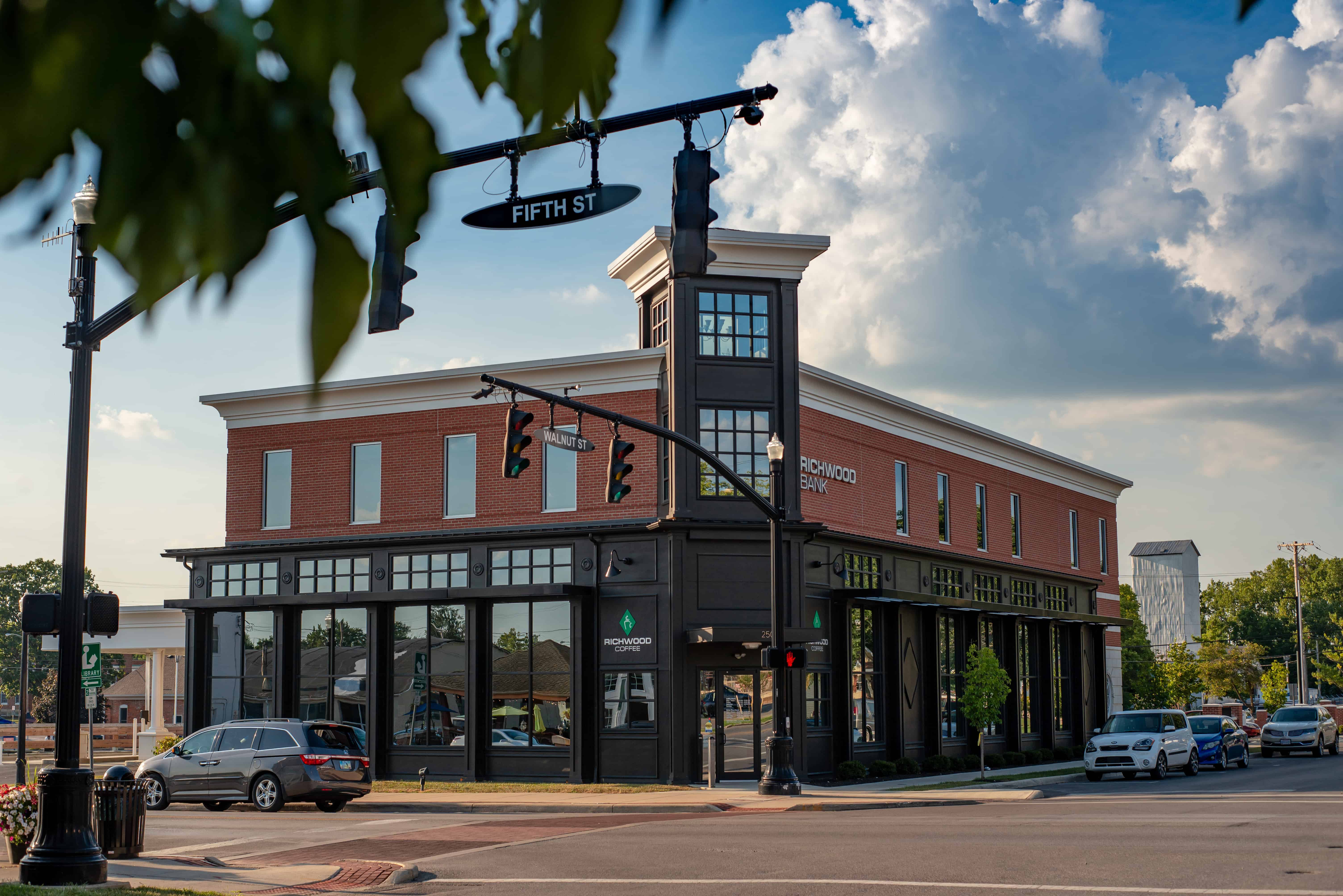 DSC_5350 Richwood Bank